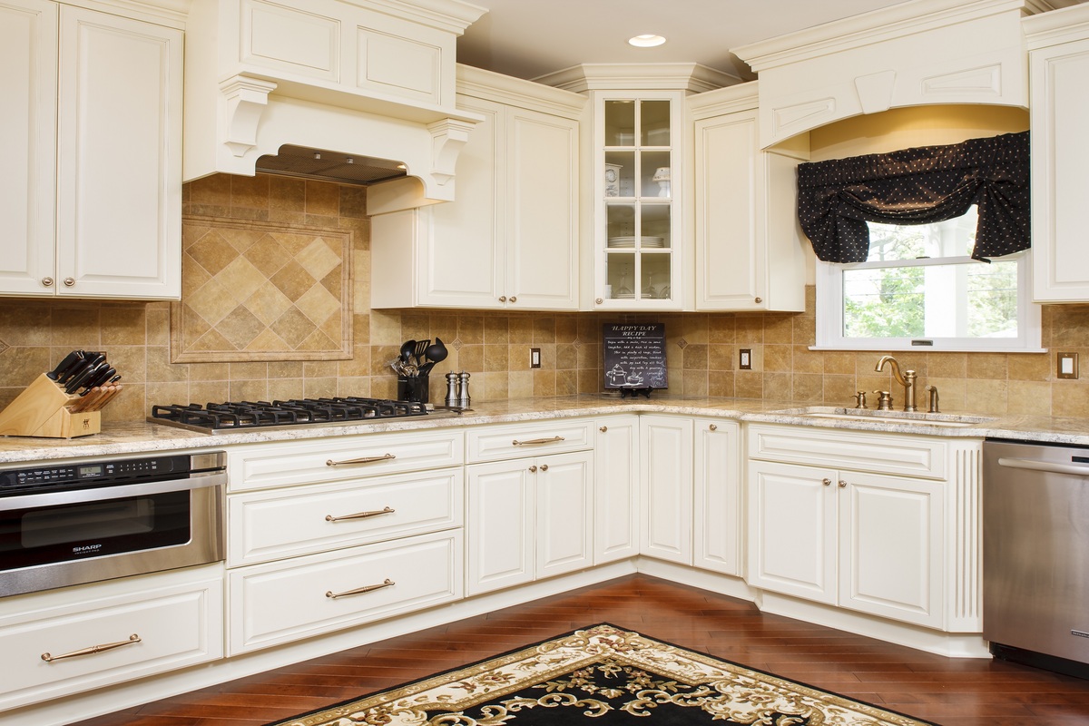 Traditional Kitchen Remodel by New Outlooks Construction Group Inc — Project 2 project photo
